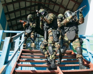 В Донецкой области началась антитеррористическая операция