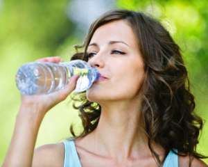 10 порад як навчитися пити більше води