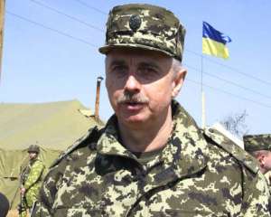 И.о министра обороны выехал на восток Украины