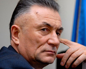 Антитерористична операція на сході України імітована — експерт