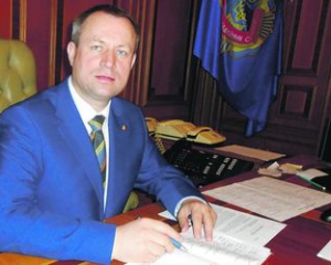 Турчинов звільнив Аверченка з посади керівника ДУСі