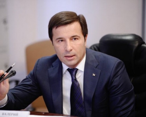 Коновалюк считает, что всеобщие выборы станут политической панацеей для Украины