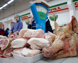 У Криму свинина коштує 100 грн., молоко - 18 грн.
