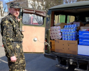 Українській армії просять допомогти харчами, олією та молоком