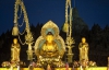 Буддисты празднуют рождение Будды - День Весак