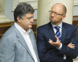 Порошенко после инаугурации начнет войну против Яценюка — эксперт