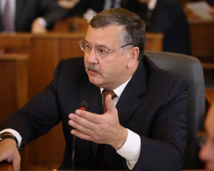 Гриценко рассказал, ради чего некоторые военные рвутся на восток