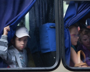 Украинских детей снова хотят увезти в Россию