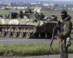 Порошенка знесуть, якщо він програє військову операцію на Донбасі - політолог
