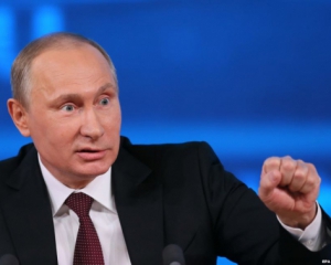 Путин требует признать газовое соглашение 2009-го в обмен на вывод террористов - Луценко