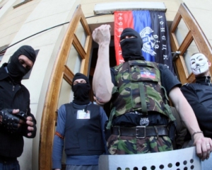 У Донецьку бойовики напали на автозак і звільнили двох в&#039;язнів — ЗМІ