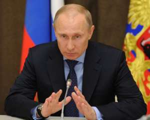 Путін просить скасувати дозвіл на введення російської армії в Україну