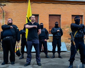 Каждый порядочный мужчина с Майдана должен пойти воевать на Донбасс — заместитель комбата &quot;Азов&quot;