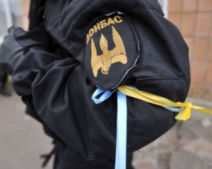 Керівництво АТО не випускає три роти батальйону &quot;Донбас&quot; на Схід - Семенченко
