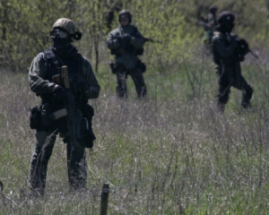 Зараз повинні знищити терористів, вже тоді переговори — Рибачук