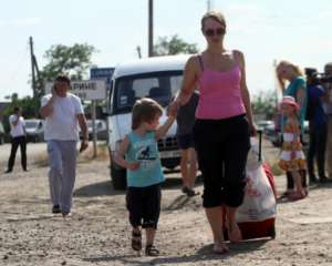 В Святогорске собралось более 30 тысяч человек из зоны АТО