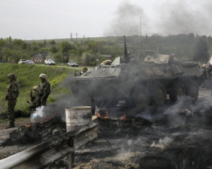 На Луганщині пекло: Десятки загиблих, сотні поранених — очевидці