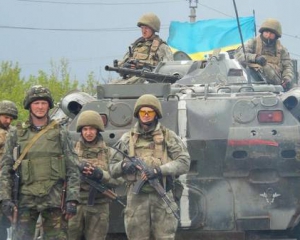 На Луганщині силовики знищили 100 бойовиків