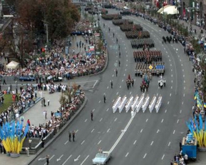 У день відзначення 23-ї річниці незалежності України у Києві та Одесі парад буде - указ Порошенка