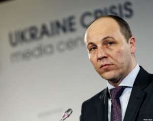 На границе с Украиной Россия собрала более 40 тысяч военных и 500 единиц техники - Парубий