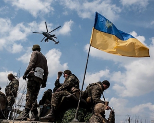 На околицях Лисичанська вже висять синьо-жовті прапори - Парубій