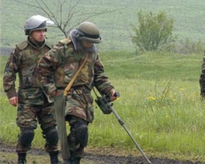 На Донеччині дев'ятеро дітей підірвалися на міні