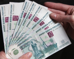 У ЄС пропонують викинути рубль з міжнародного обороту