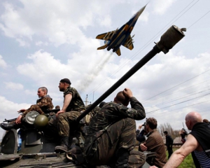 На Донбассе нужно немедленно вводить военное положение - Гриценко