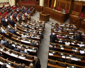 Президент объявит о роспуске парламента 24 или 26 августа — политолог