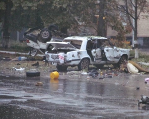 В Шостке под милицией взорвали две служебные машины