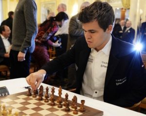 Чемпіон світу з шахів може відмовитися грати в Росії