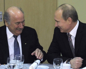 &quot;ФІФА заявила, що футбол та спорт поза політикою&quot; - Путін натякнув, що Кубок світу в Росії не заберуть