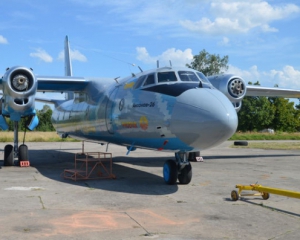 Волонтеры подарили армии самолет Ан-26