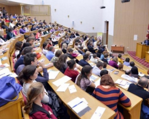 На Донбасі запрацює менше третини вишів