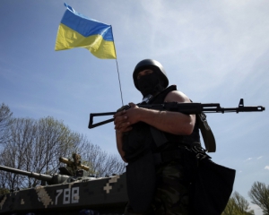 Активисты Майдана призывают создать центр помощи военным