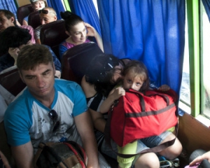 Россия отправляет беженцев из Донбасса в Сибирь - СНБО