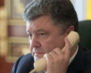 Порошенко поговорив з Путіним по телефону