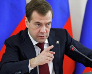 Медведев хочет $385 за тысячу кубометров газа