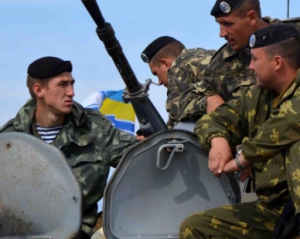 Українські десантники полонили під Донецьком сім росіян
