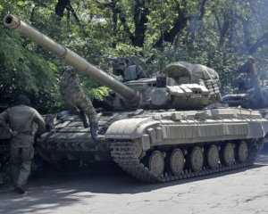 Батько російського танкіста пожалівся ЗМІ, що його сина відправляють в Україну