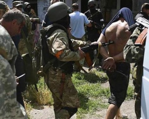 Со времени &quot;перемирия&quot; из плена освободили 700 украинцев - Порошенко