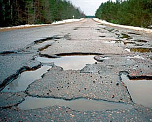 Українські дороги увійшли до п&#039;ятірки найгірших у світі