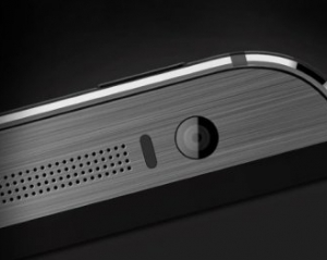 В октябре HTC покажет смартфон для любителей селфи