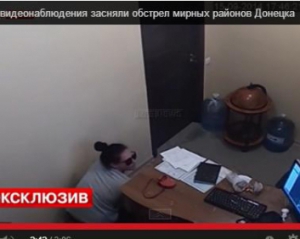 В сети появилось видео, как жители Донецка прячутся от обстрела между гробами