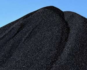 Енергетики розповіли, коли в Україну привезуть перше африканське вугілля
