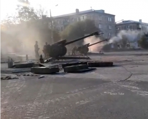 Боевики стреляют из артиллерии прямо среди жилых кварталов