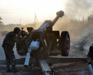 Терористи перевдягаються у форму українських військових та атакують Дебальцеве