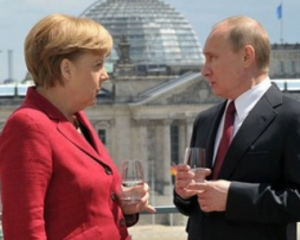 Путін по телефону з Меркель обговорив ситуацію на Донбасі