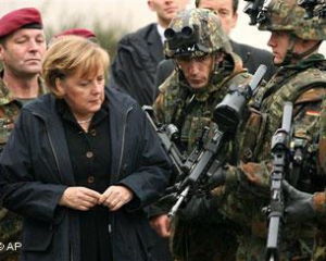 Німеччина направляє на Донбас 200 десантників бундесверу