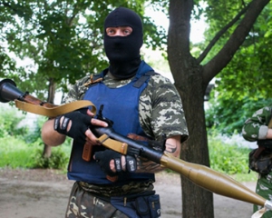 "ЛНР" та "ДНР" просять українських військових об'єднатися проти козаків